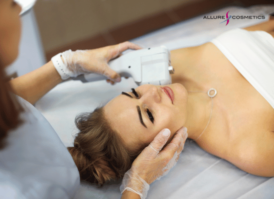 HIFU Facelifting behandlung